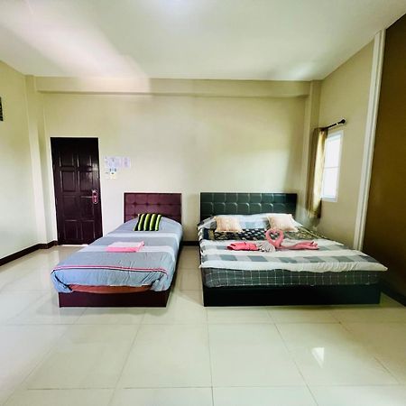 Preme Apartment @Maejo Ban pa Lan  Exterior photo