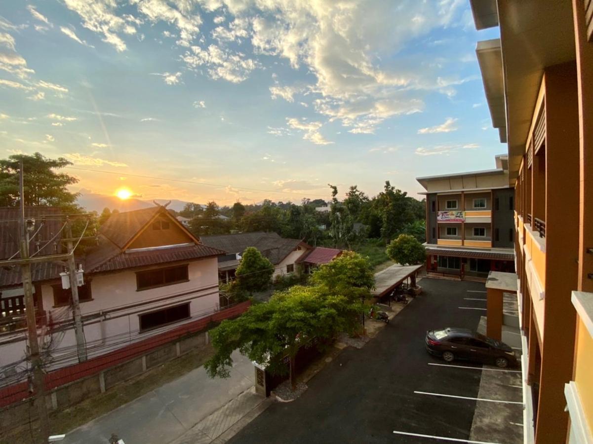 Preme Apartment @Maejo Ban pa Lan  Exterior photo