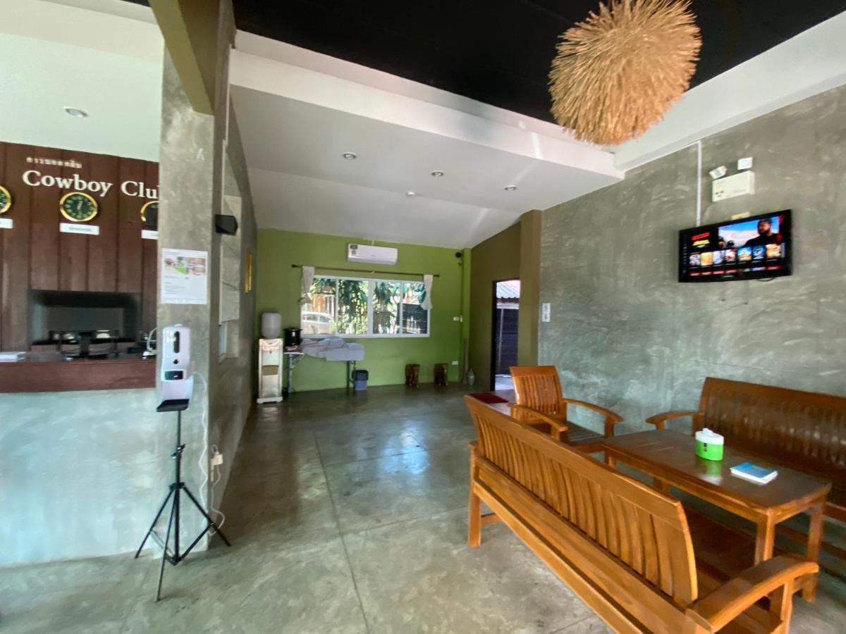 Preme Apartment @Maejo Ban pa Lan  Exterior photo