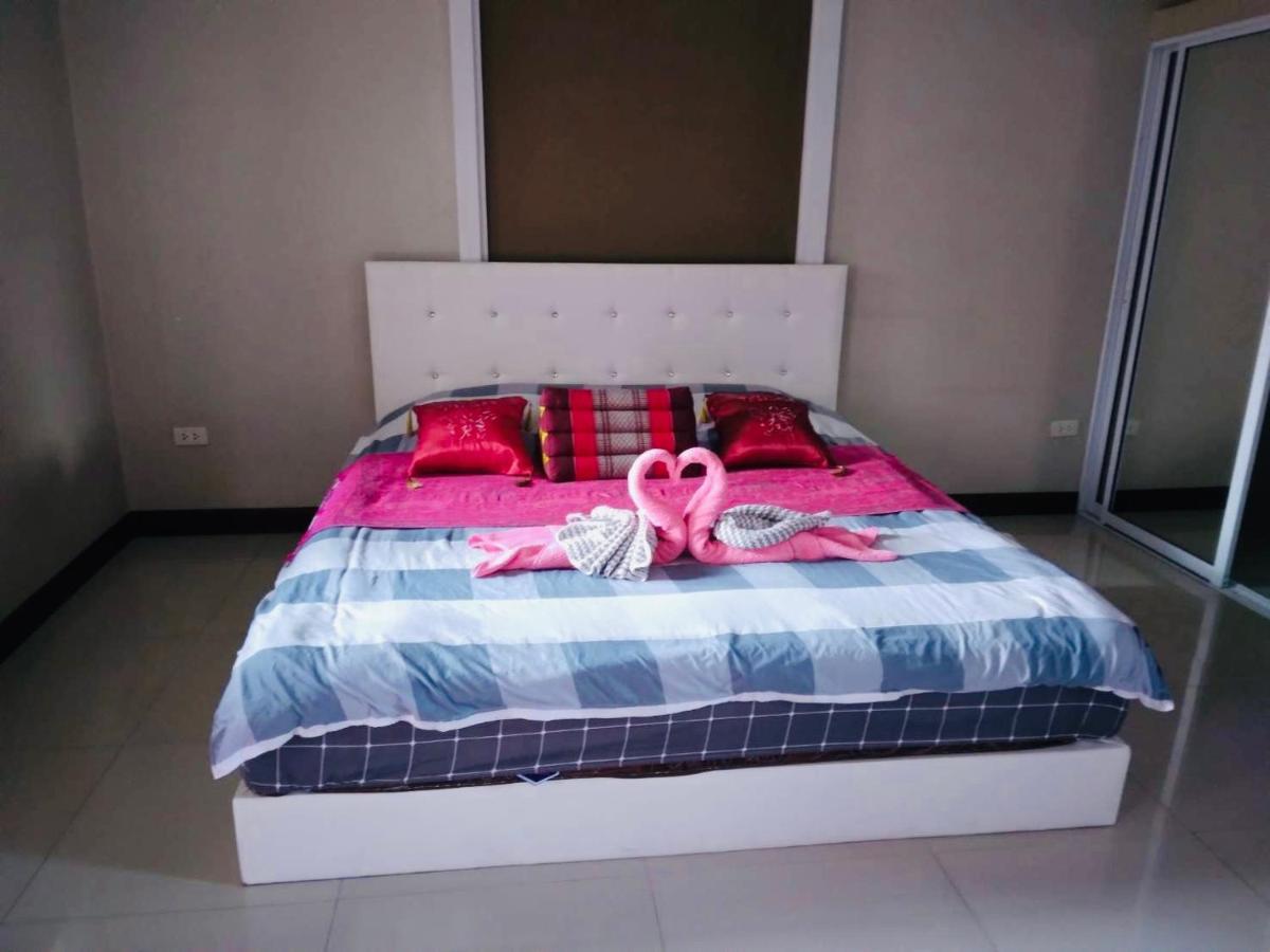 Preme Apartment @Maejo Ban pa Lan  Exterior photo