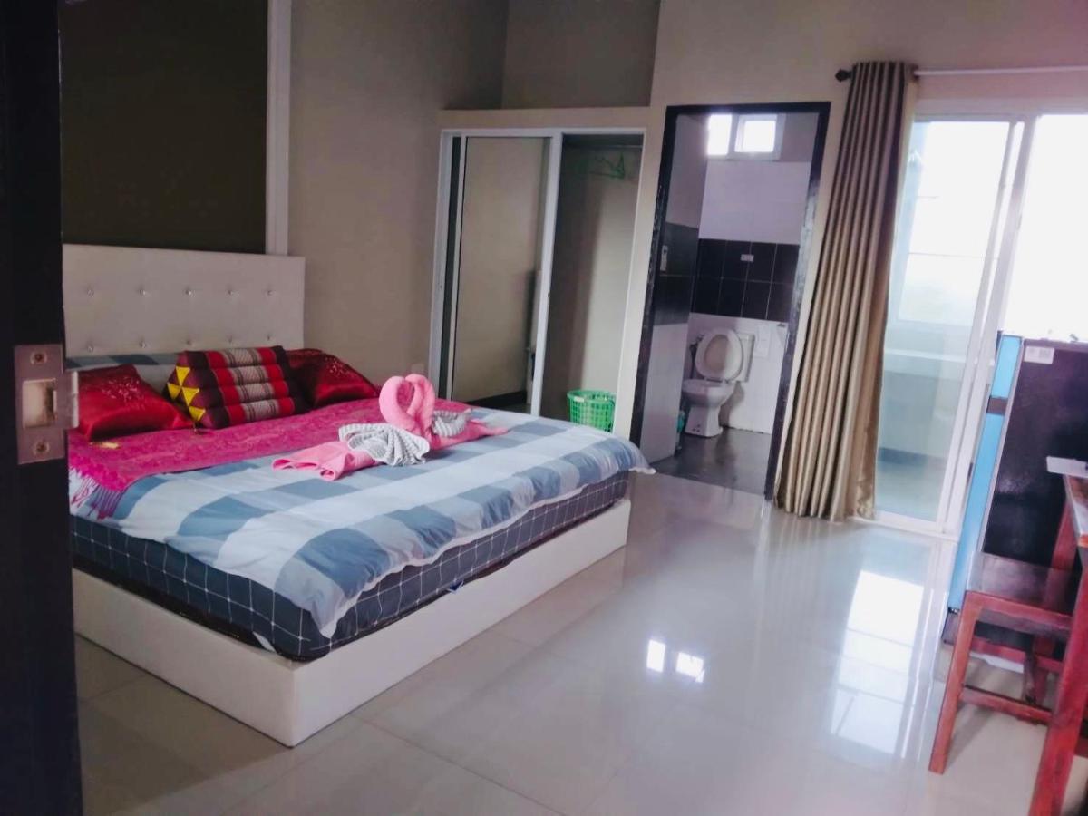Preme Apartment @Maejo Ban pa Lan  Exterior photo